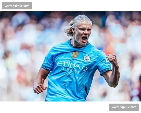 足球巨星的传奇之路：从青涩少年到世界顶级球员的成长与荣耀